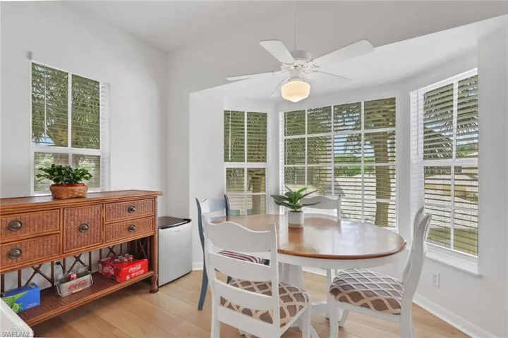 680 Wiggins Lake Dr 202, Naples, Florida 34110