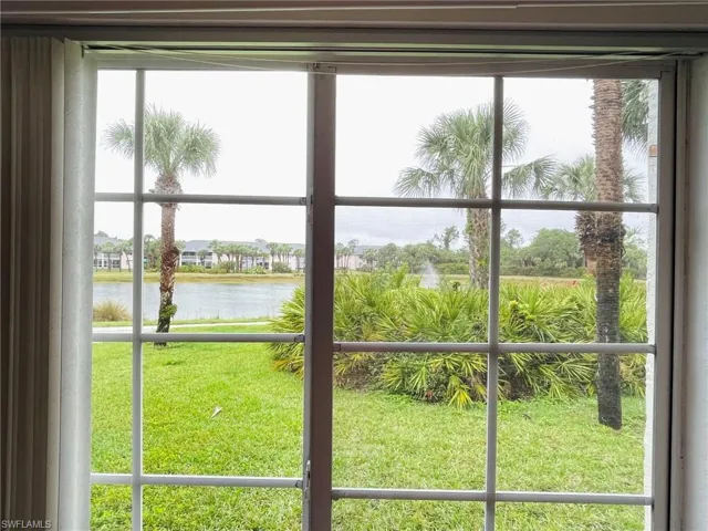 153 Gabriel Cir 3003, Naples, Florida 34104