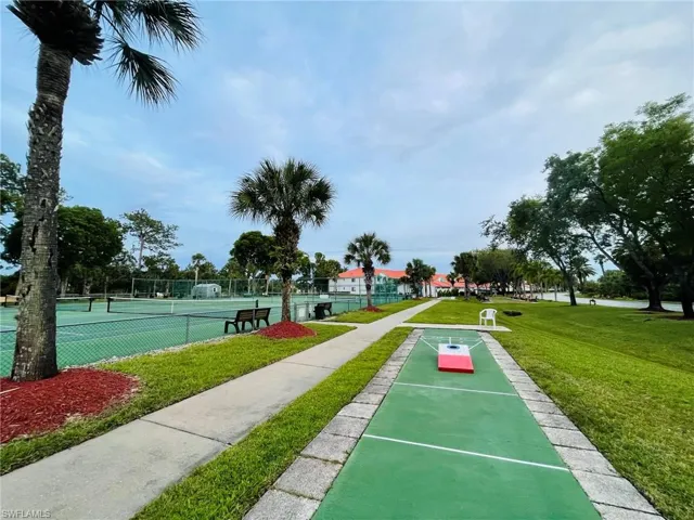 153 Gabriel Cir 3003, Naples, Florida 34104