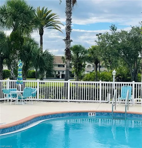 153 Gabriel Cir 3003, Naples, Florida 34104