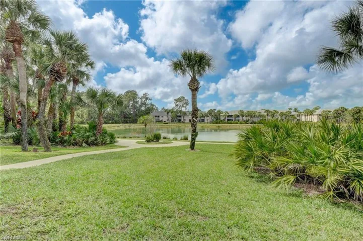 153 Gabriel Cir 3003, Naples, Florida 34104