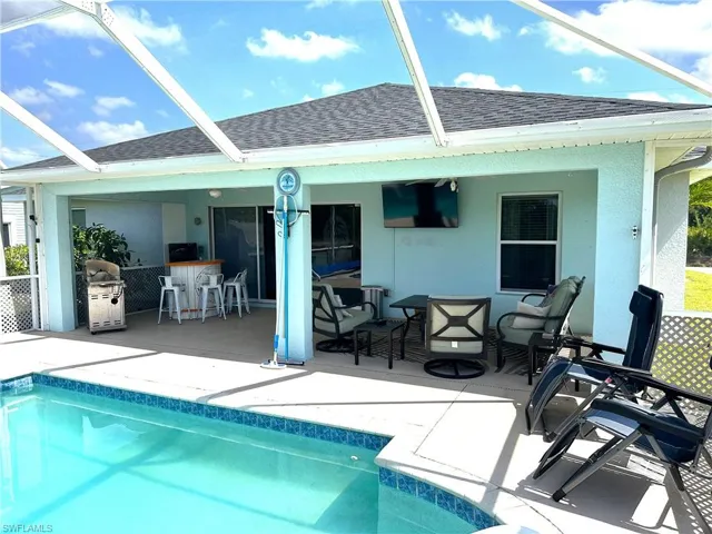 2909  1st W ST, Lehigh Acres, FL 33971