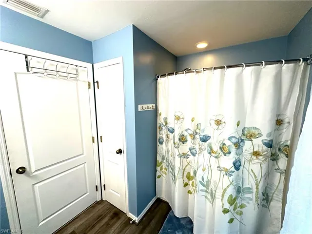 2909  1st W ST, Lehigh Acres, FL 33971