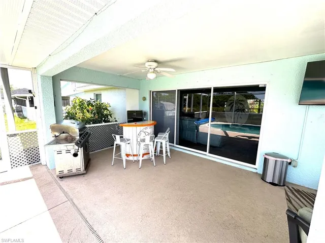 2909  1st W ST, Lehigh Acres, FL 33971