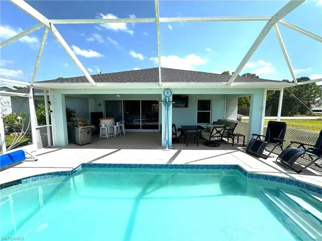 2909  1st W ST, Lehigh Acres, FL 33971