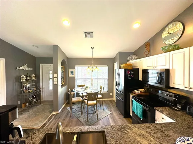2909  1st W ST, Lehigh Acres, FL 33971