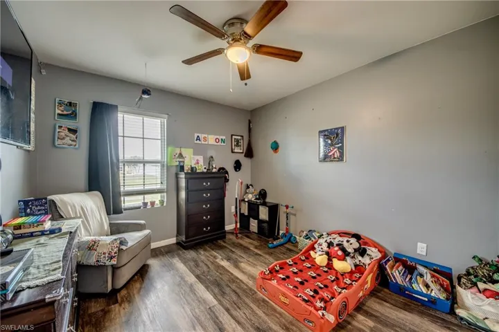 Spare bedroom with spacious closet