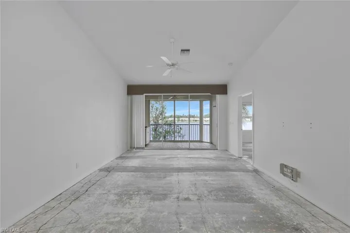 3420 Crown Pointe Blvd 202, Naples, Florida 34112