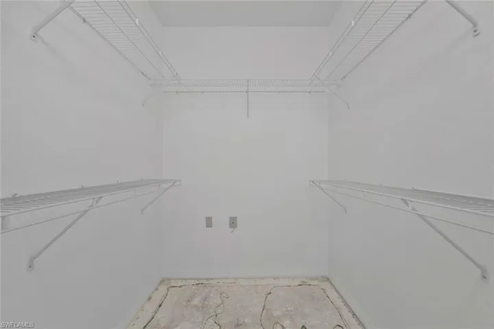 3420 Crown Pointe Blvd 202, Naples, Florida 34112