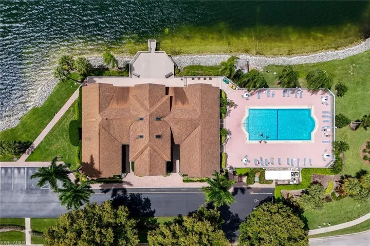 3420 Crown Pointe Blvd 202, Naples, Florida 34112