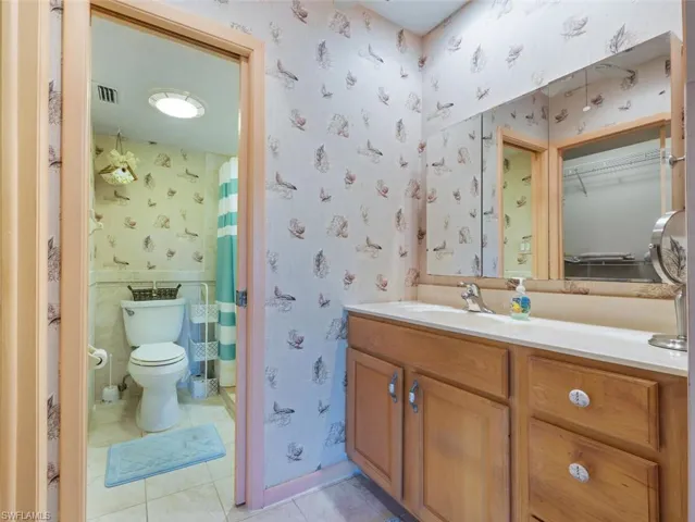 Master Bathroom.