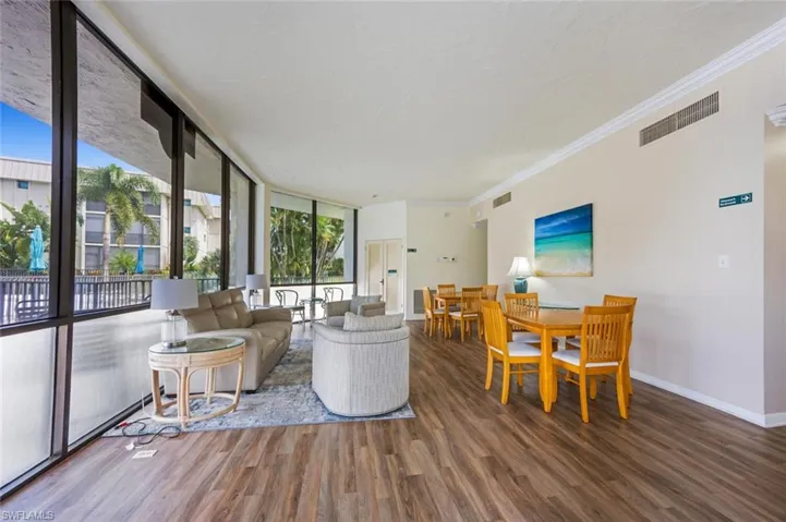 One of the lounge areas in the clubhouse.   WiFi available in and near the clubhouse.