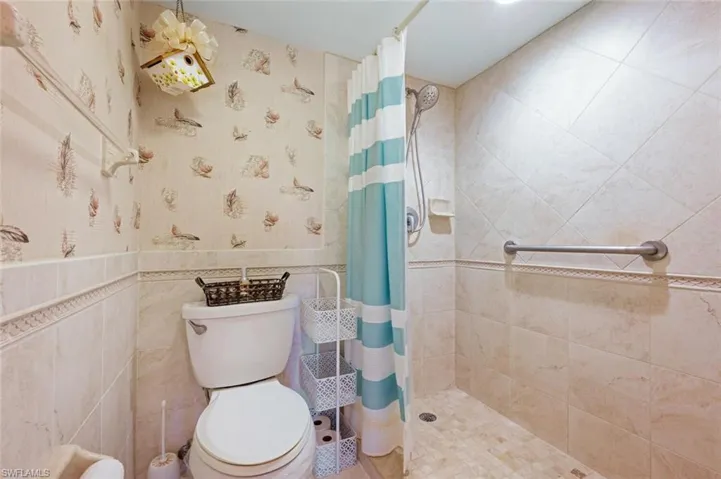 Master Bathroom-what a nice walk-in shower.