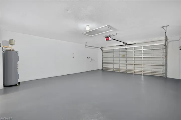 1702 Sw 1st Ave, Cape Coral, Florida 33991