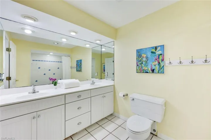 131  Cajeput  DR, Naples, FL 34108