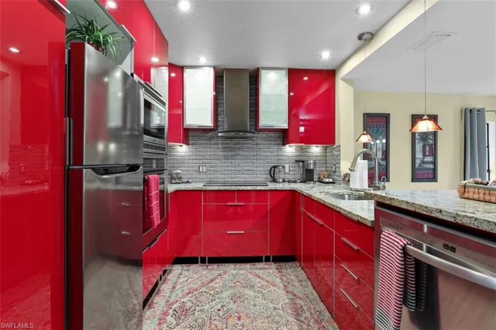 2708 Santa Cruz Blvd B3, Naples, Florida 34112