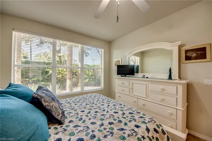 Bedroom with ceiling fan