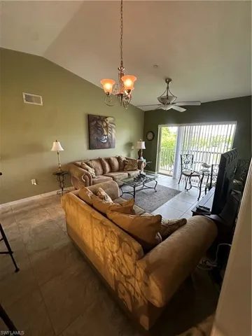 8264  Key Royal  CIR, Naples, FL 34119