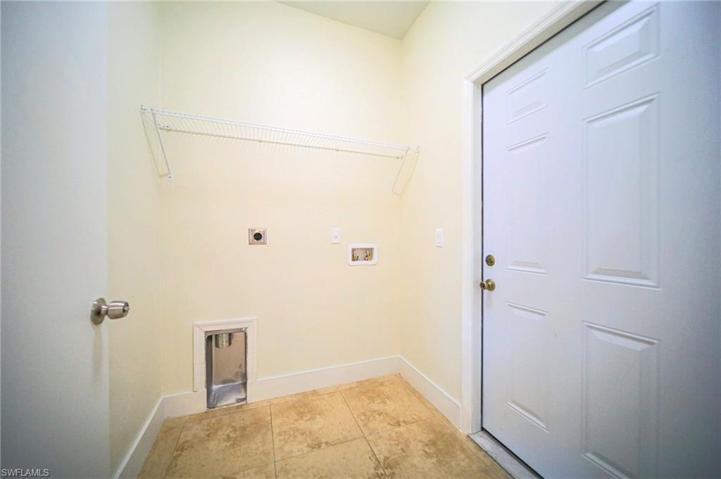 Oversized Laundry Room!