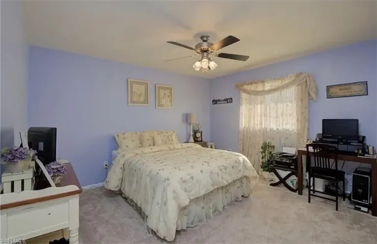 1320 Se 25th Ln, Cape Coral, Florida 33904