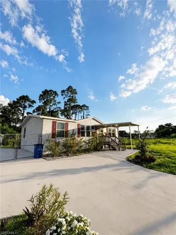 3617 66th St W, Lehigh Acres, Florida 33971
