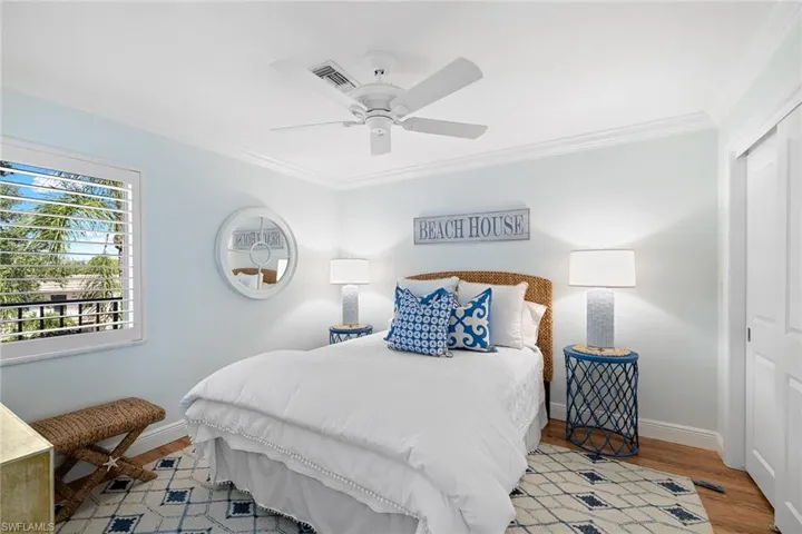 1538 Oyster Catcher Pt 1538c, Naples, Florida 34105