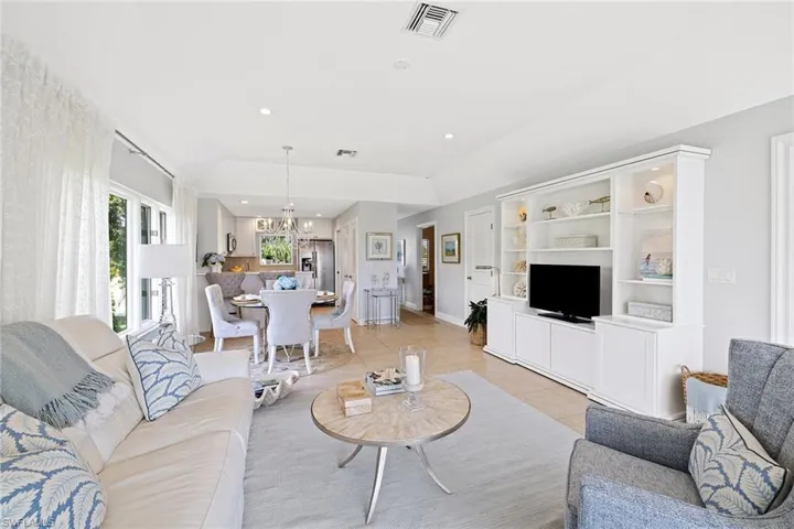 1538 Oyster Catcher Pt 1538c, Naples, Florida 34105