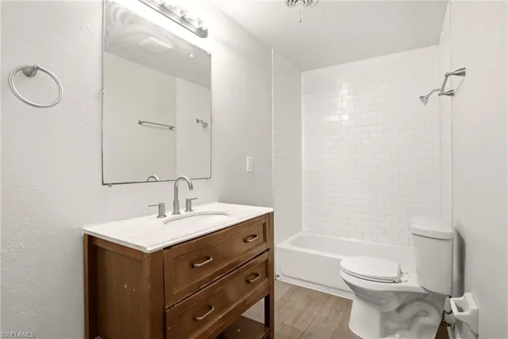 4331 Tufts Ave, Fort Myers, Florida 33901