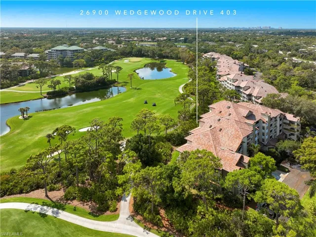 Beautiful golf course and lake views!
