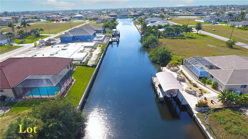 1524 NW 33rd PL, CAPE CORAL FL 33993