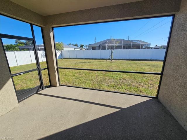 1922 SW 26th  TER, Cape Coral, FL 33914