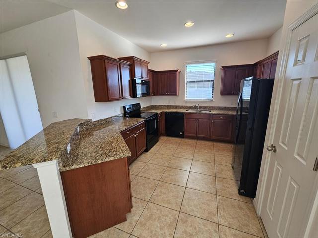 1922 SW 26th  TER, Cape Coral, FL 33914