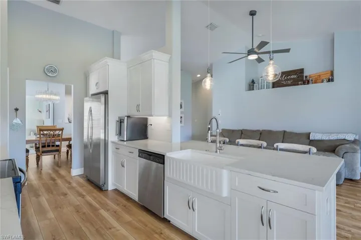 5220 Birmingham Dr # 202, Naples Fl 34110