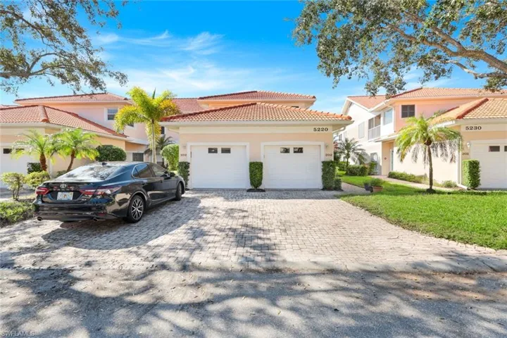 5220 Birmingham Dr # 202, Naples Fl 34110