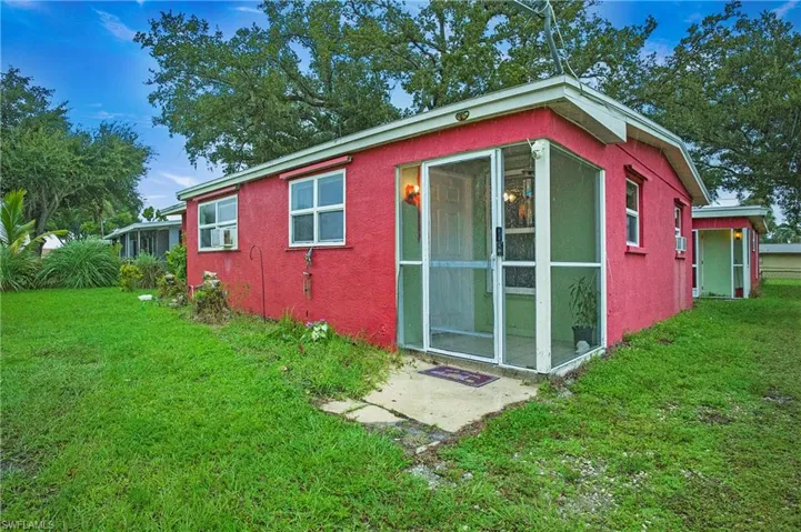 712  Camellia  DR, North Fort Myers, FL 33903