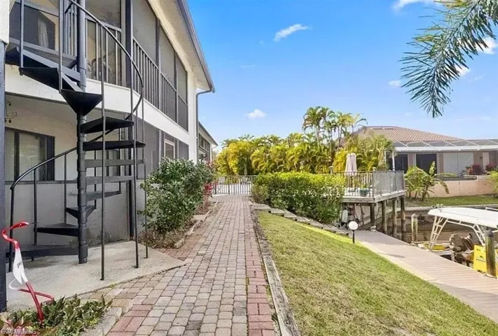 1521 Sw 47th Ter 204, Cape Coral, Florida 33914