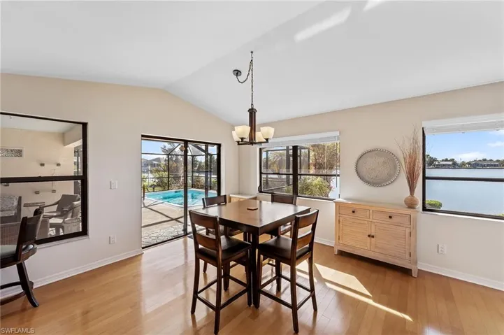 Dining area - Family Room
