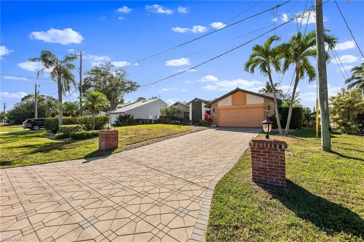 Paver driveway