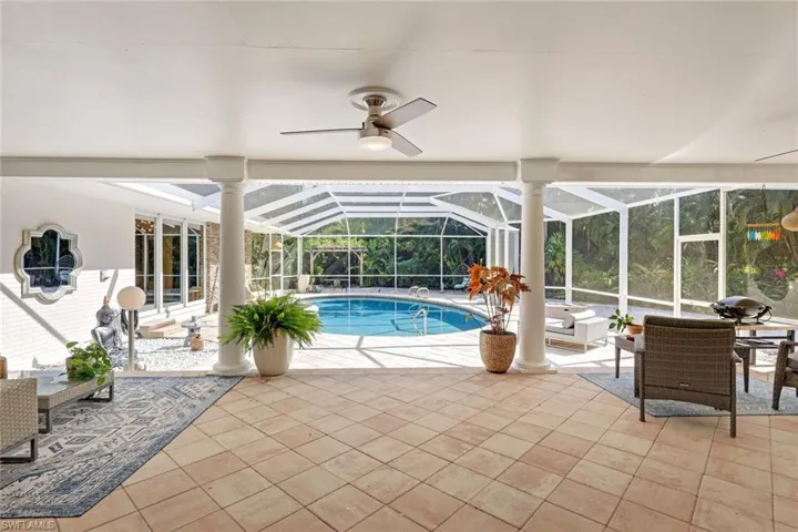2943 Valencia Way, Fort Myers, Florida 33901