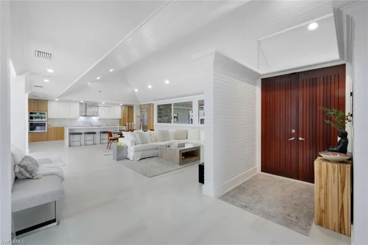 Showcases stunning architectural details