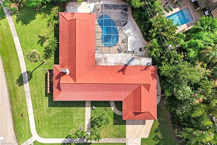 2943 Valencia Way, Fort Myers, Florida 33901