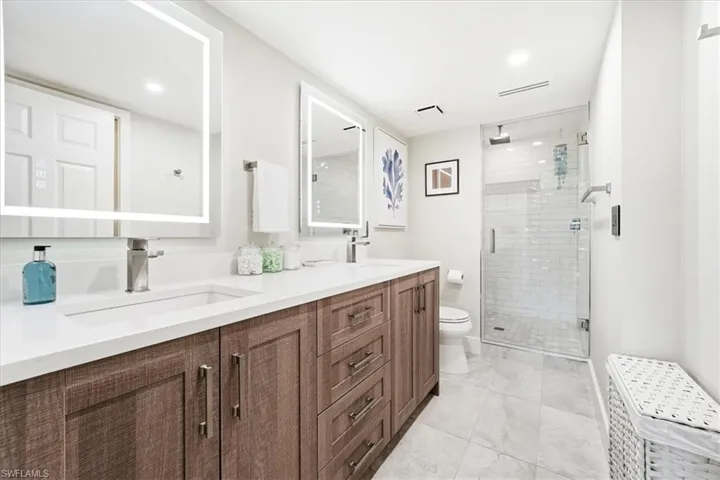 3219 Horse Carriage Way 303, Naples, Florida 34105