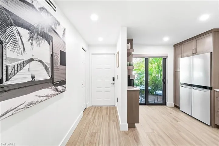 3219 Horse Carriage Way 303, Naples, Florida 34105