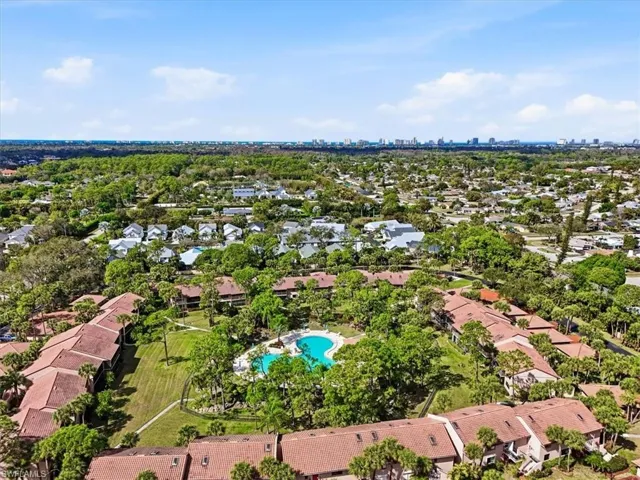 3219 Horse Carriage Way 303, Naples, Florida 34105