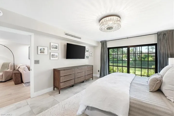 3219 Horse Carriage Way 303, Naples, Florida 34105
