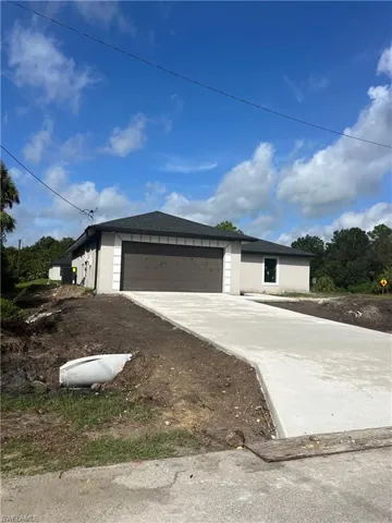2104 W 13th  ST, Lehigh Acres, FL 33972