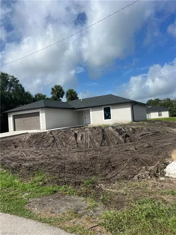 2104 W 13th  ST, Lehigh Acres, FL 33972