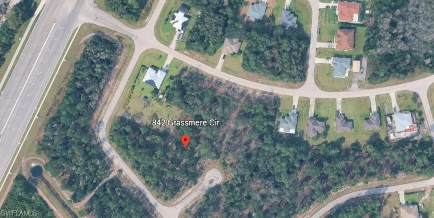 842  Grassmere  CIR, Lehigh Acres, FL 33974