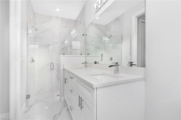 4325  47th NE AVE, Naples, FL 34120