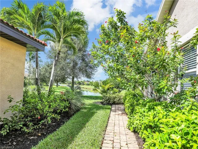 Walkway to Lanai, Back Patio & Backyard